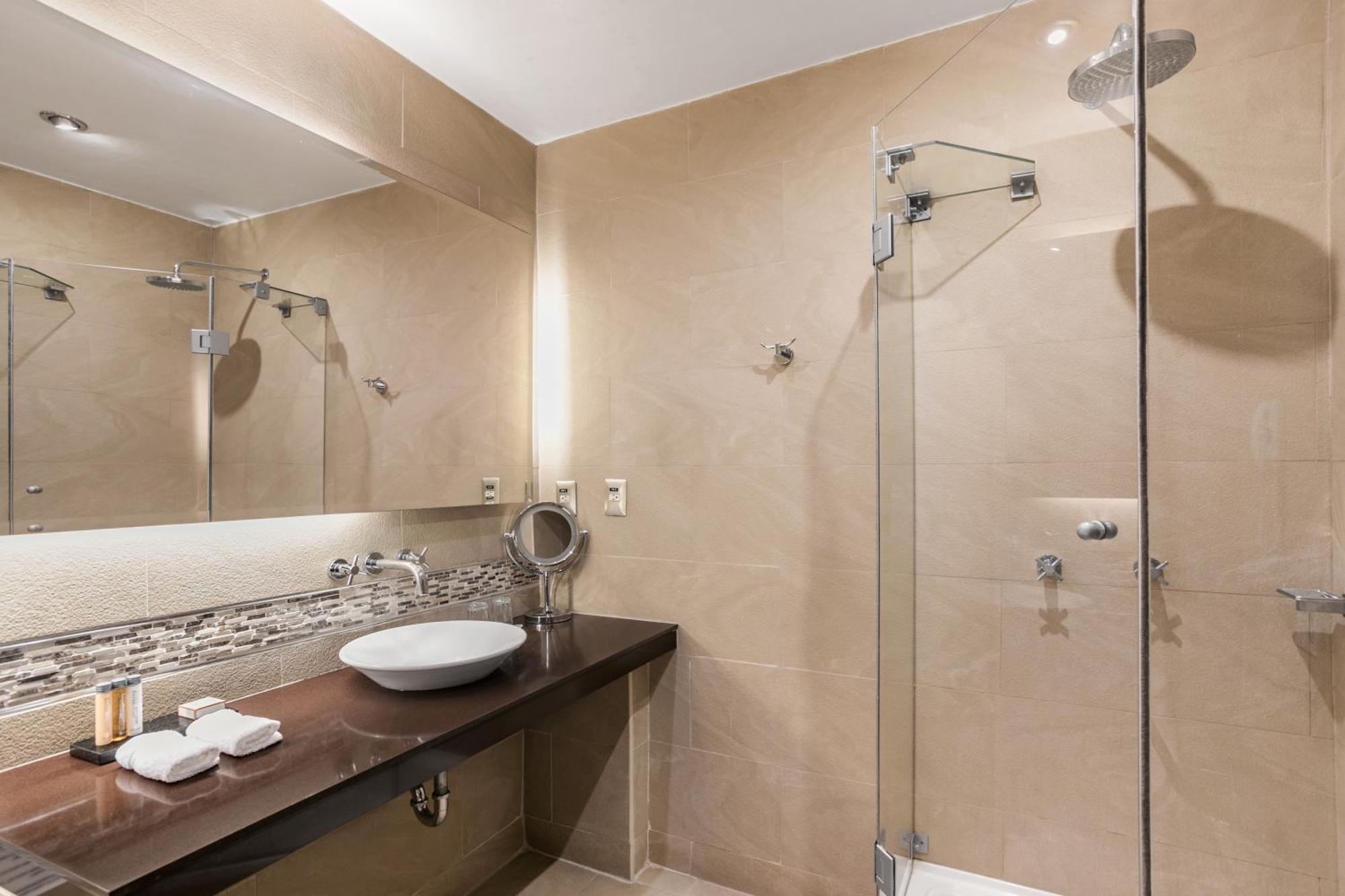 Готель Wyndham Costa Del Sol Куско Екстер'єр фото