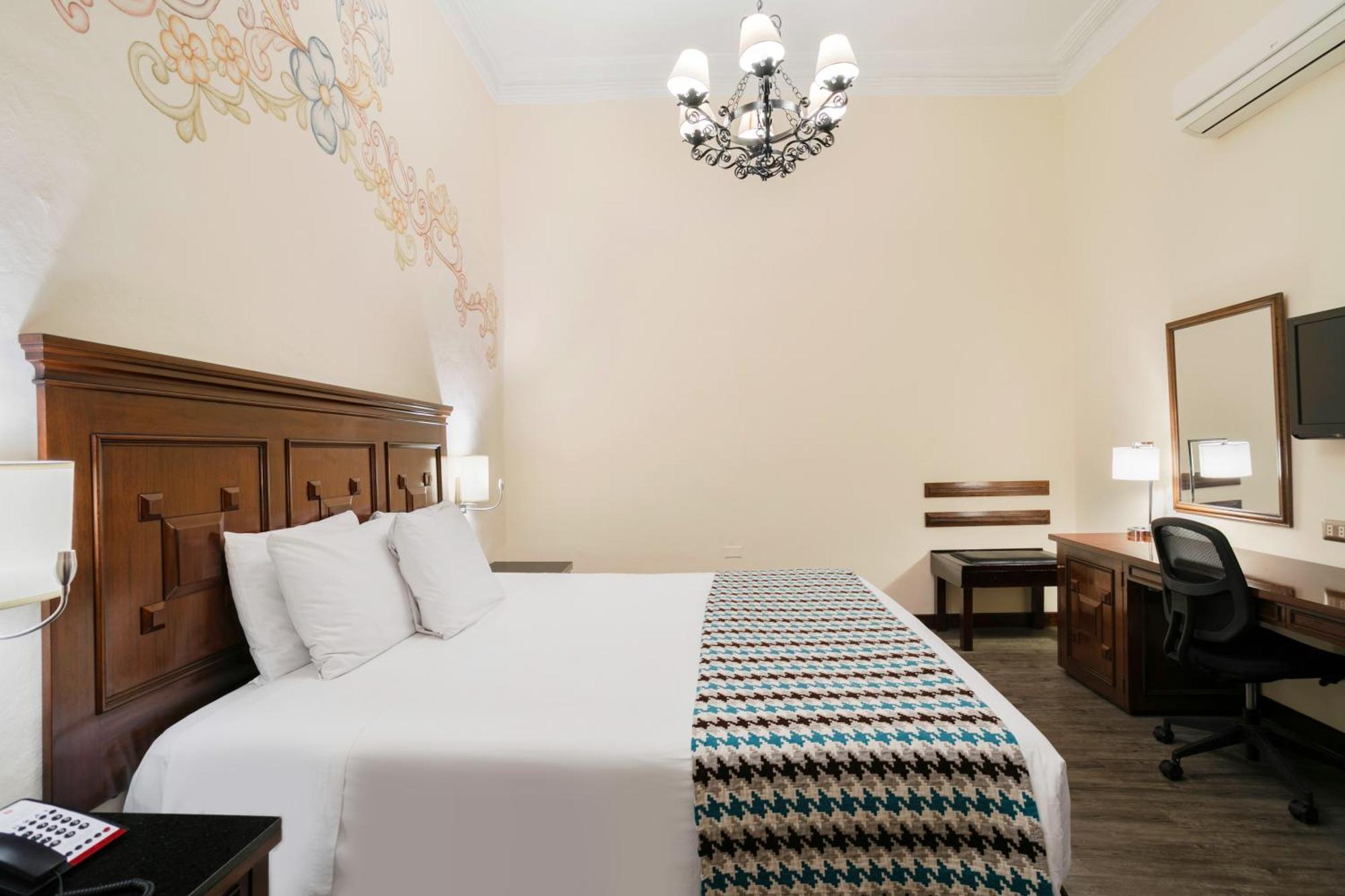 Готель Wyndham Costa Del Sol Куско Екстер'єр фото