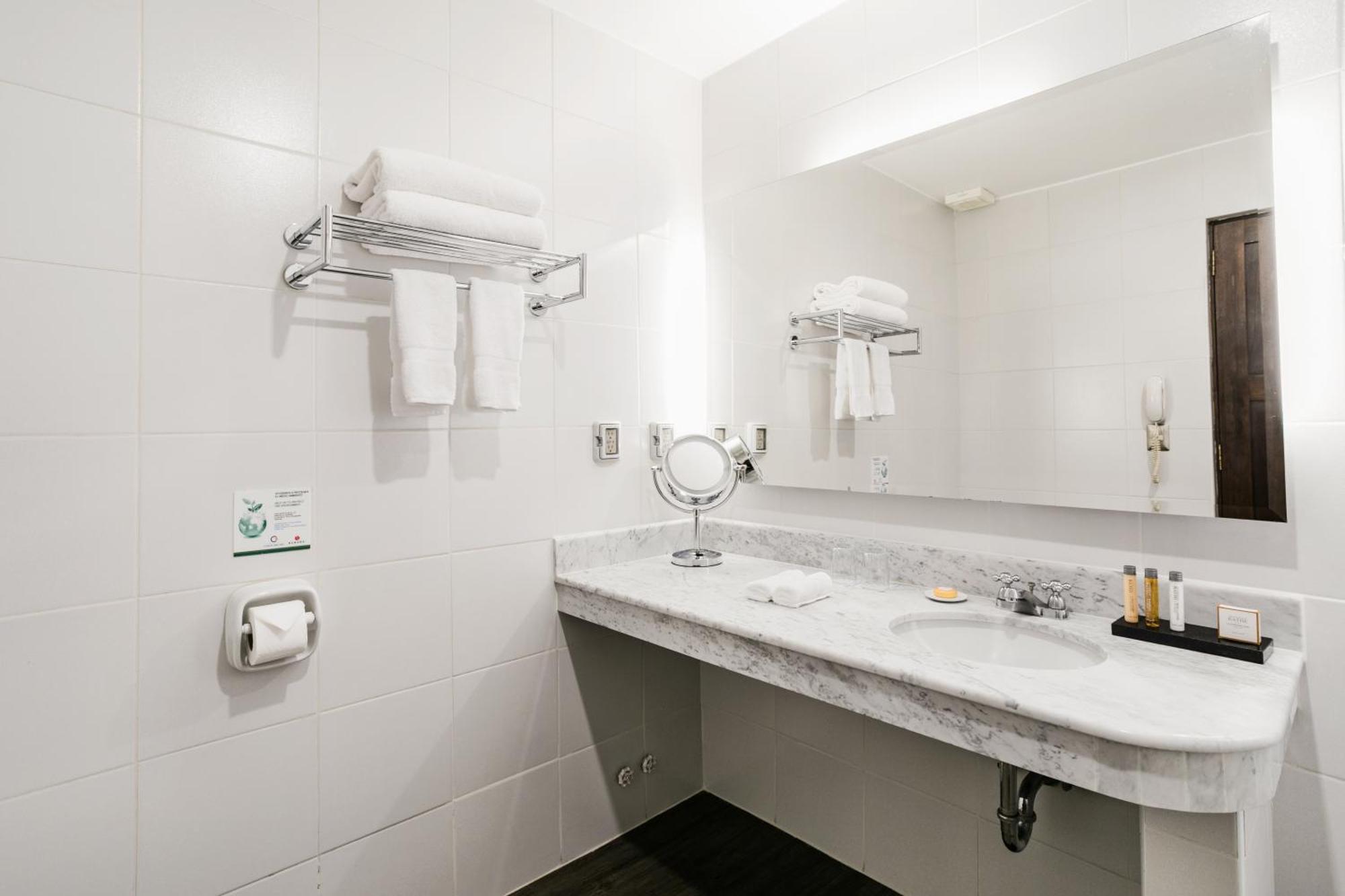 Готель Wyndham Costa Del Sol Куско Екстер'єр фото